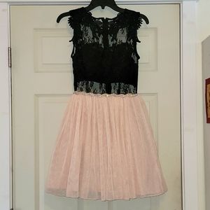 Lace sparkly prom/homecoming dress